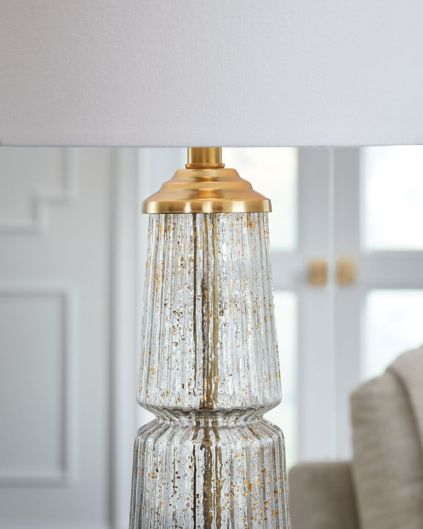 Bakersboro - Glass Table Lamp - Clear / Gold Finish